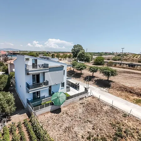 Ireon Luxury By Rentalspro - Halkidiki Apartmán Nea Plagia