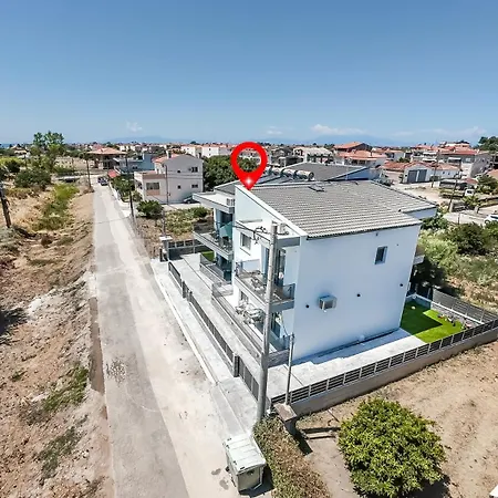 Ireon Luxury By Rentalspro - Halkidiki Apartmán Nea Plagia