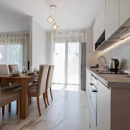 Apartmán Ireon Luxury By Rentalspro - Halkidiki Nea Plagia