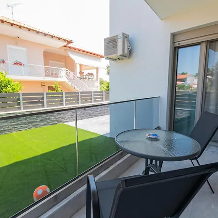 Ireon Luxury By Rentalspro - Halkidiki Apartmán Nea Plagia