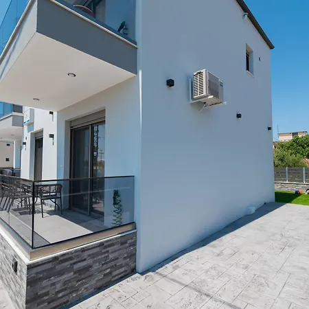 Ireon Luxury By Rentalspro - Halkidiki Apartmán *